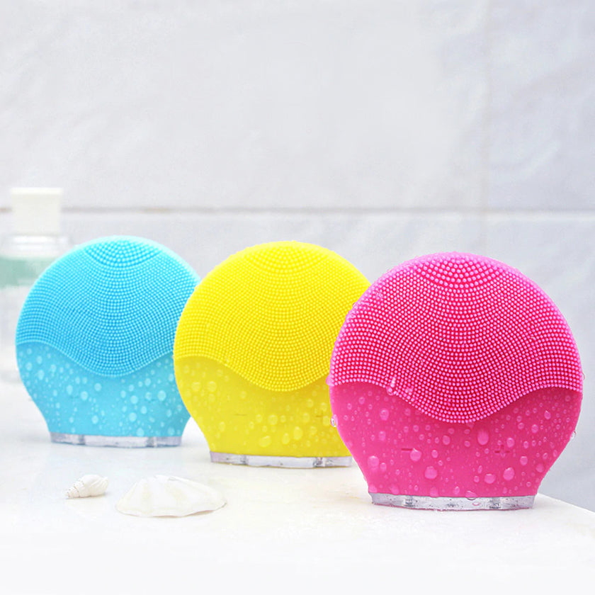 Ava Facial Cleansing Brush